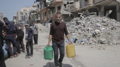 Abluka altındaki Gazze’de su krizi sürüyor